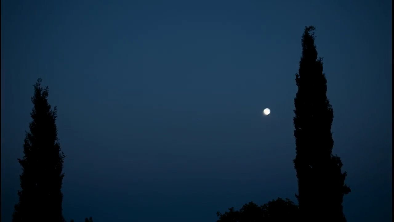 Mondaufgang in der Toskana thumbnail